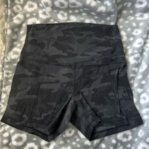 lululemon Camo align Shorts